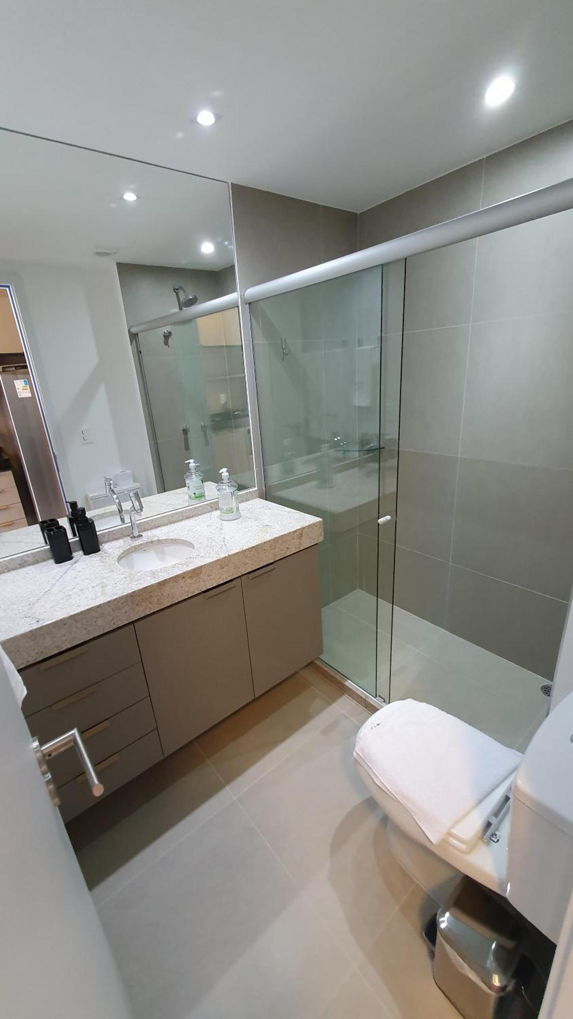 Flat Boa Viagem - Rooftop 470 *